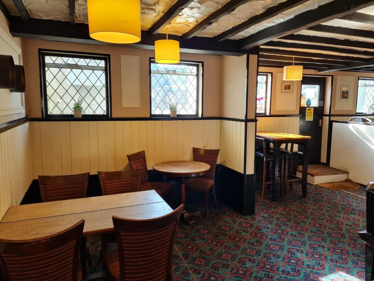The Blue Cow Hotel South Witham Eksteriør billede